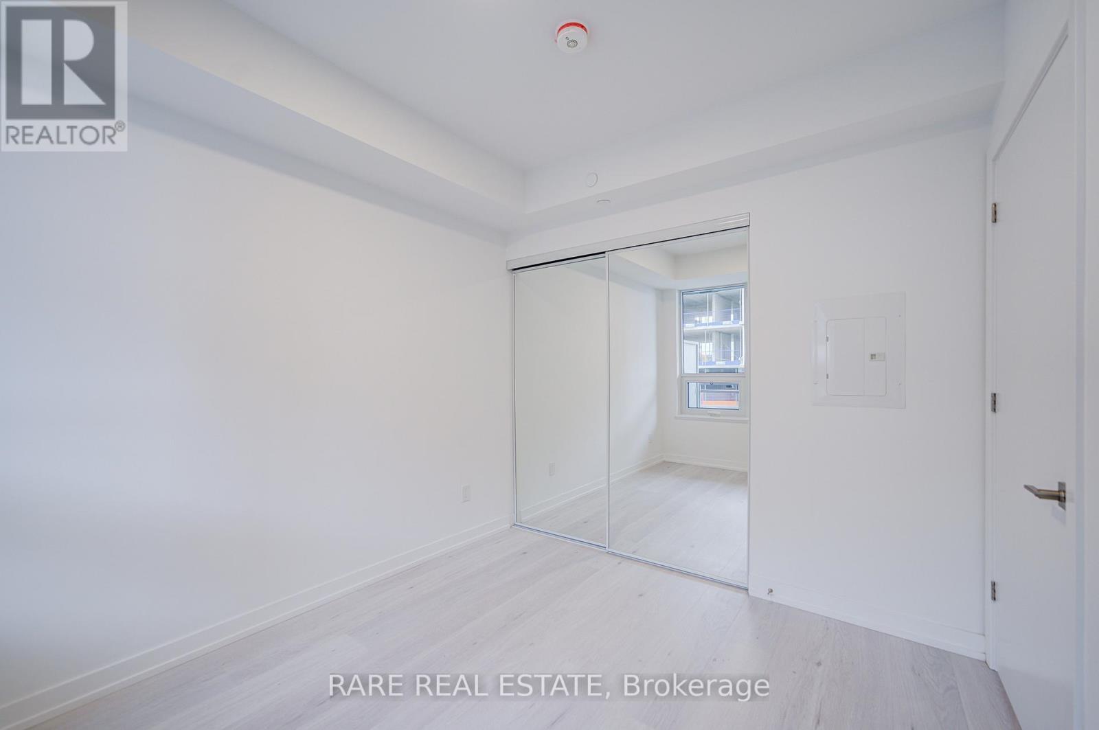 312 - 2501 Saw Whet Boulevard, Oakville, Ontario  L6M 5N2 - Photo 10 - W12480102