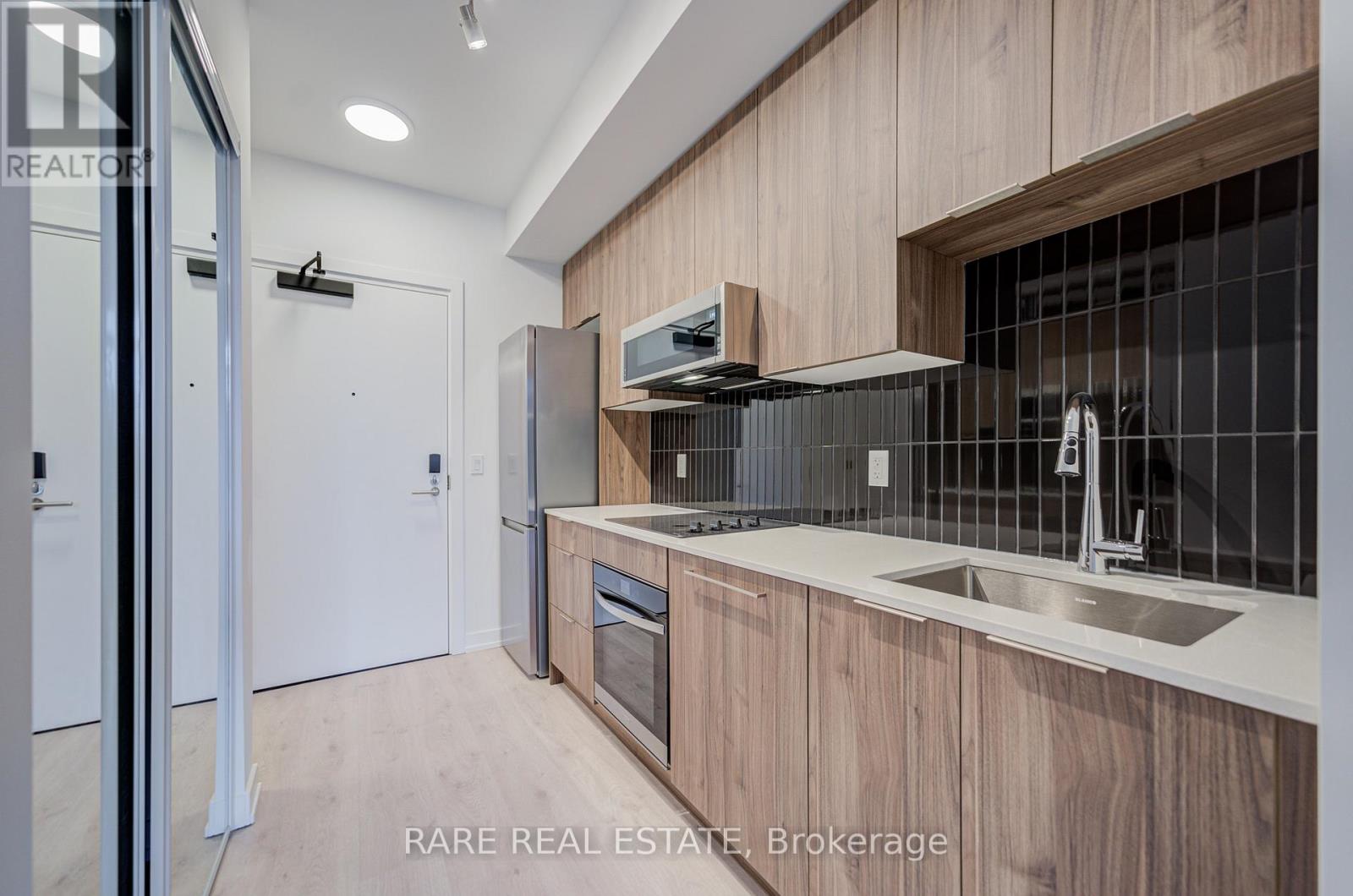 359 - 2501 Saw Whet Boulevard, Oakville, Ontario  L6M 5N2 - Photo 9 - W12480076