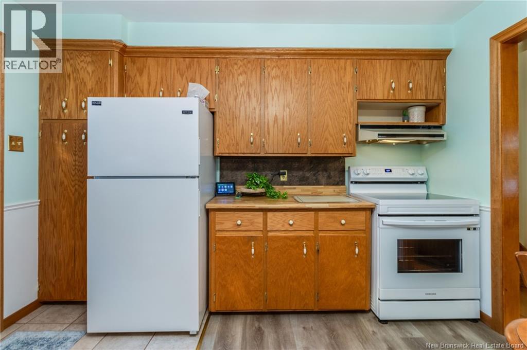 14 Hartt Street, Fredericton, New Brunswick  E3A 4X1 - Photo 10 - NB127294