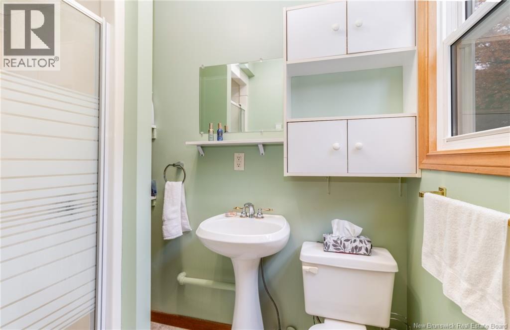 14 Hartt Street, Fredericton, New Brunswick  E3A 4X1 - Photo 17 - NB127294