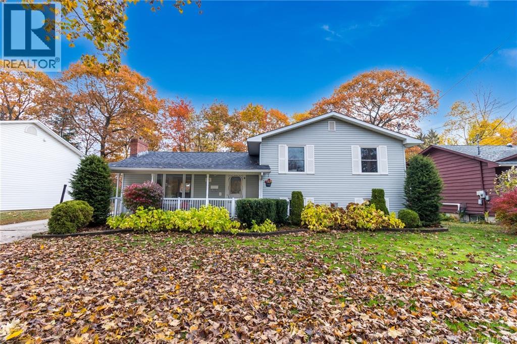 14 Hartt Street, Fredericton, New Brunswick  E3A 4X1 - Photo 2 - NB127294