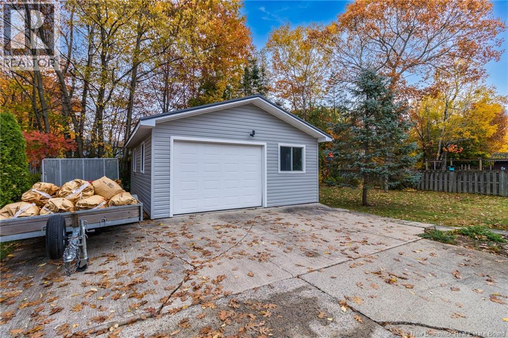 14 Hartt Street, Fredericton, New Brunswick  E3A 4X1 - Photo 34 - NB127294