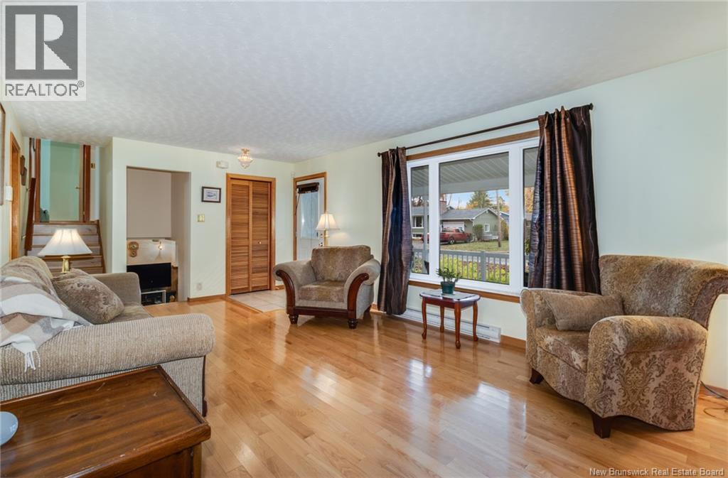 14 Hartt Street, Fredericton, New Brunswick  E3A 4X1 - Photo 4 - NB127294