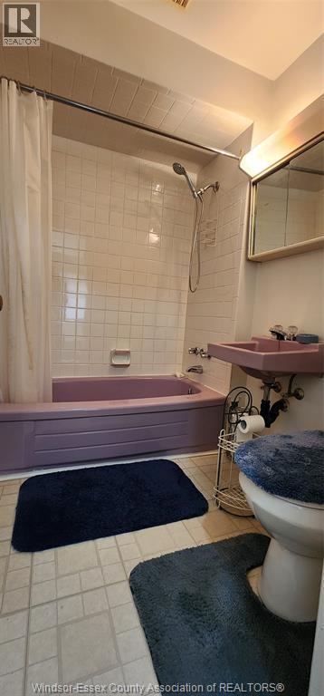 2244 Parent, Windsor, Ontario  N8W 2E3 - Photo 8 - 25027099