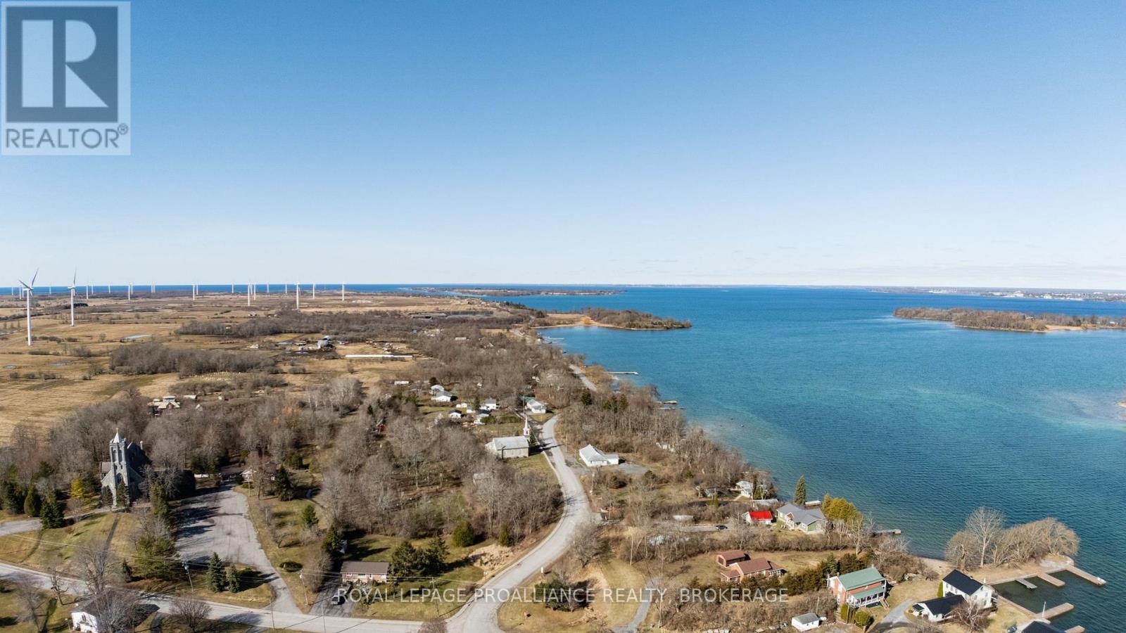 11 Eliza Street, Frontenac Islands (The Islands), Ontario  K0H 2Y0 - Photo 44 - X12480477