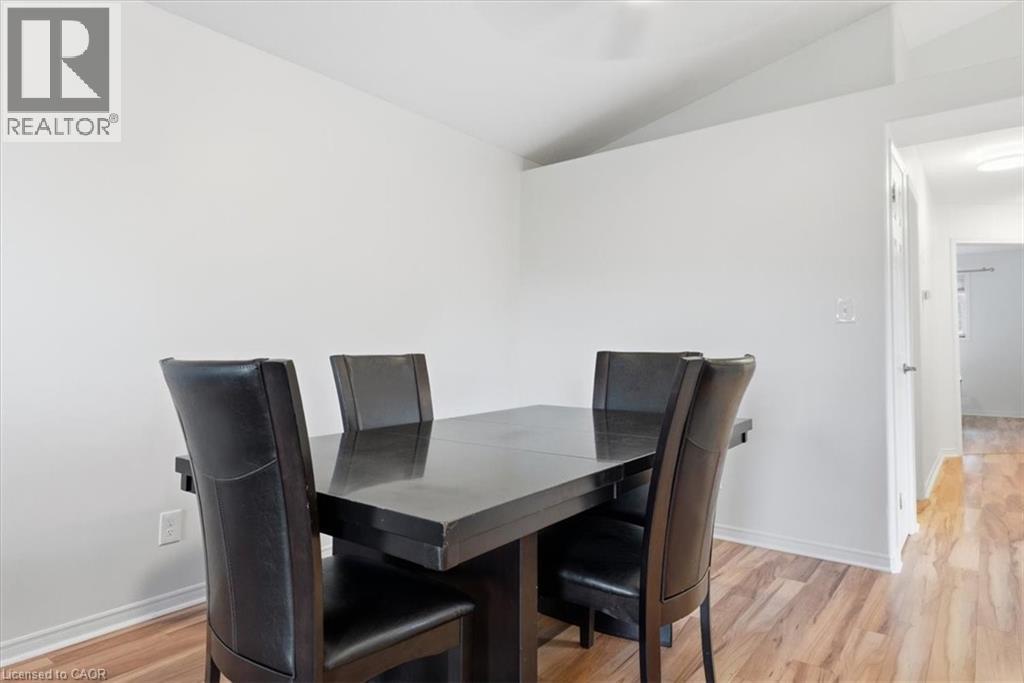 4 Fox Trail Drive, St. Catharines, Ontario  L2S 3T7 - Photo 16 - 40782006