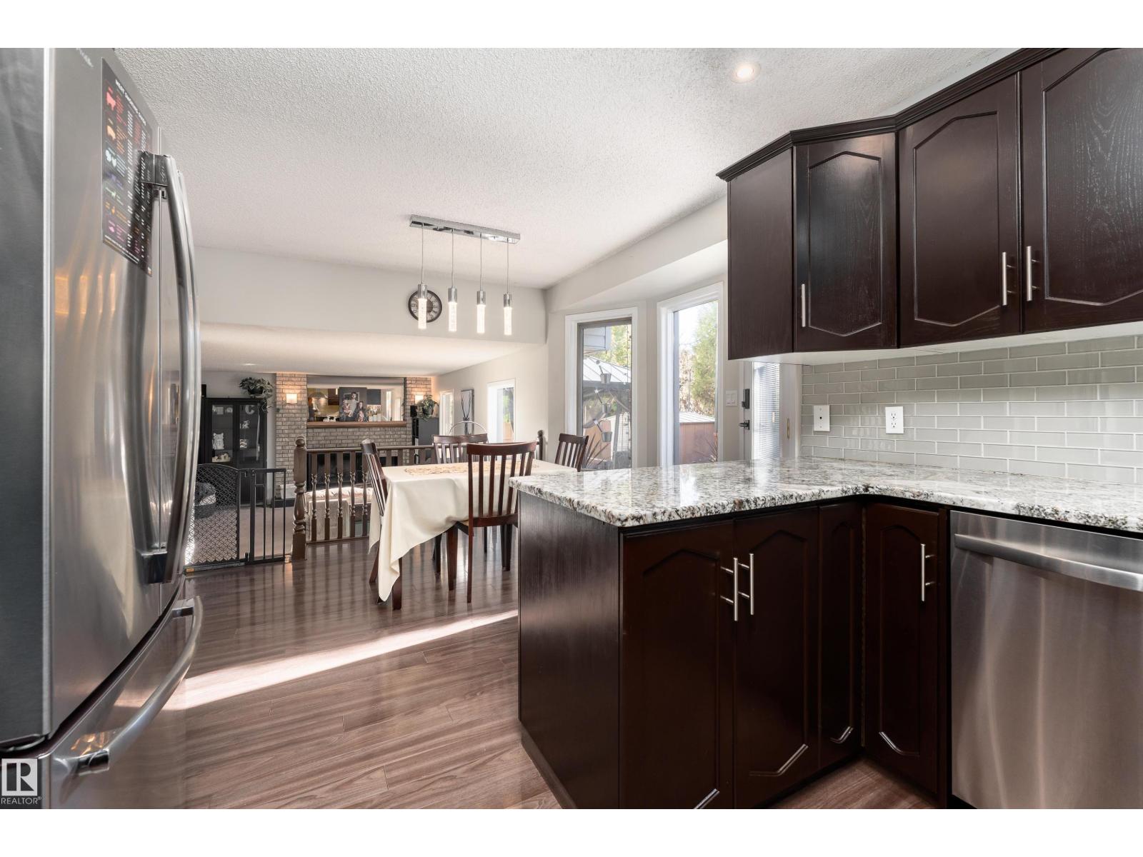 47 Coachman Wy, Sherwood Park, Alberta  T8H 1C2 - Photo 10 - E4463323