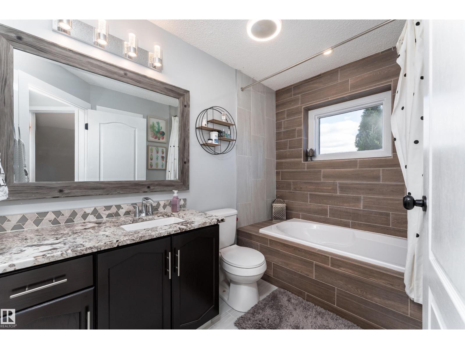47 Coachman Wy, Sherwood Park, Alberta  T8H 1C2 - Photo 30 - E4463323