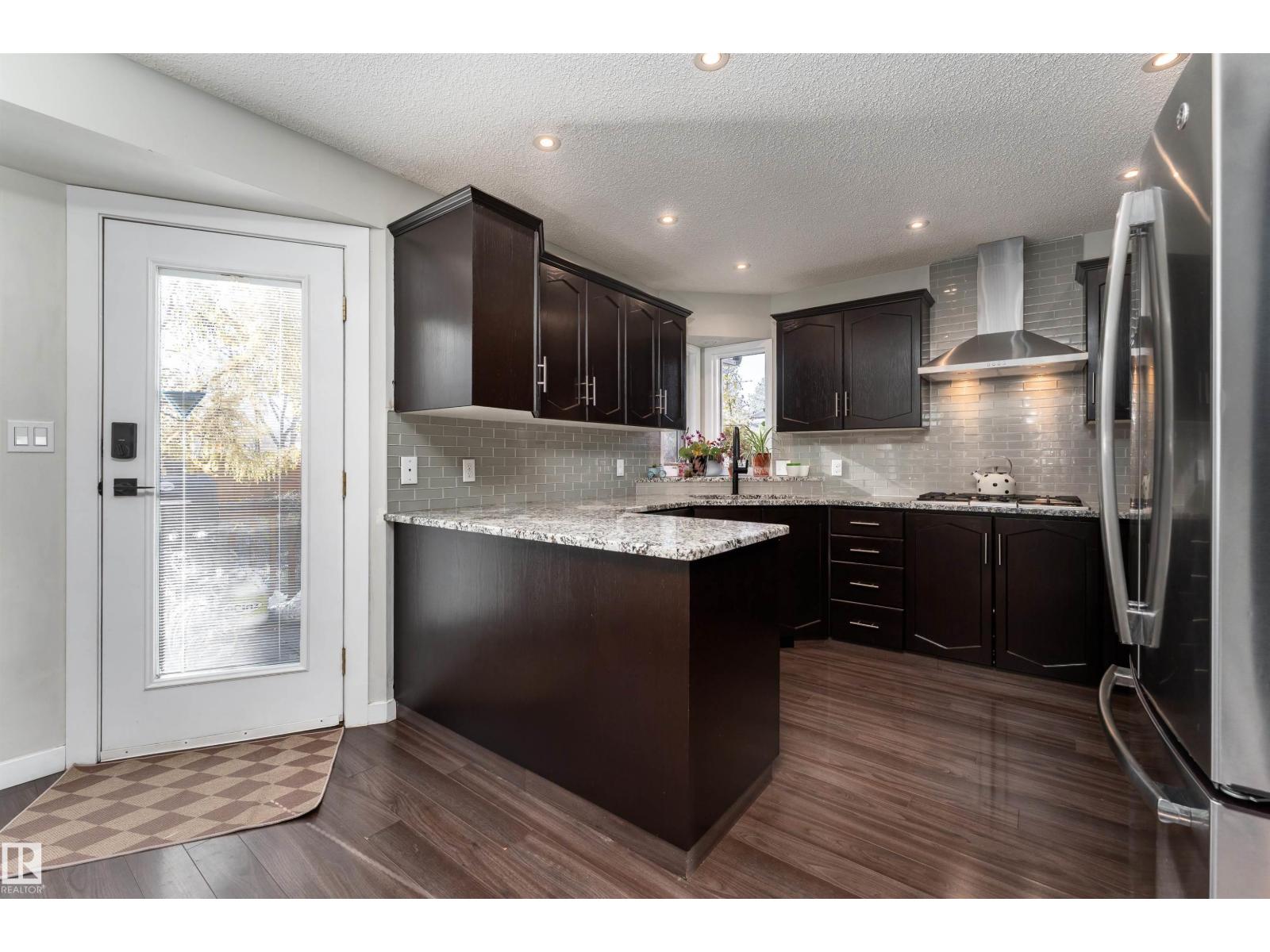 47 Coachman Wy, Sherwood Park, Alberta  T8H 1C2 - Photo 6 - E4463323