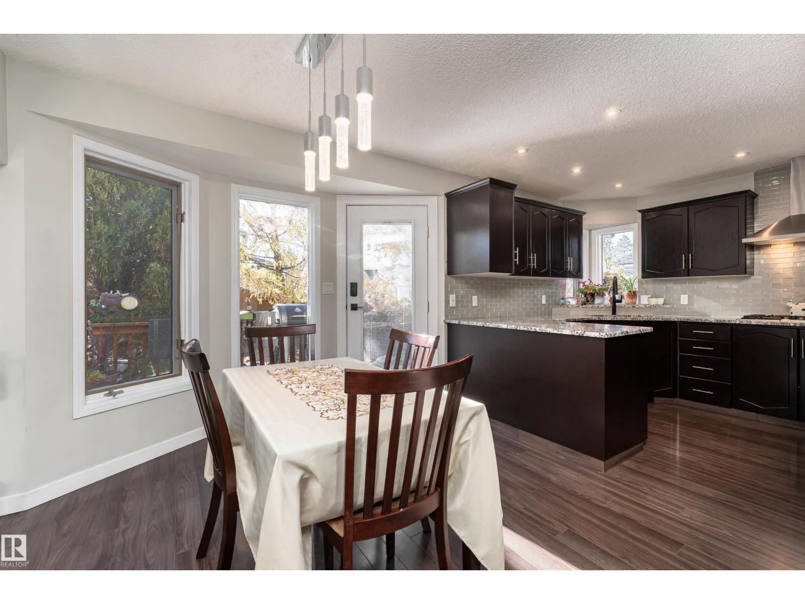 47 Coachman Wy, Sherwood Park, Alberta  T8H 1C2 - Photo 11 - E4463323
