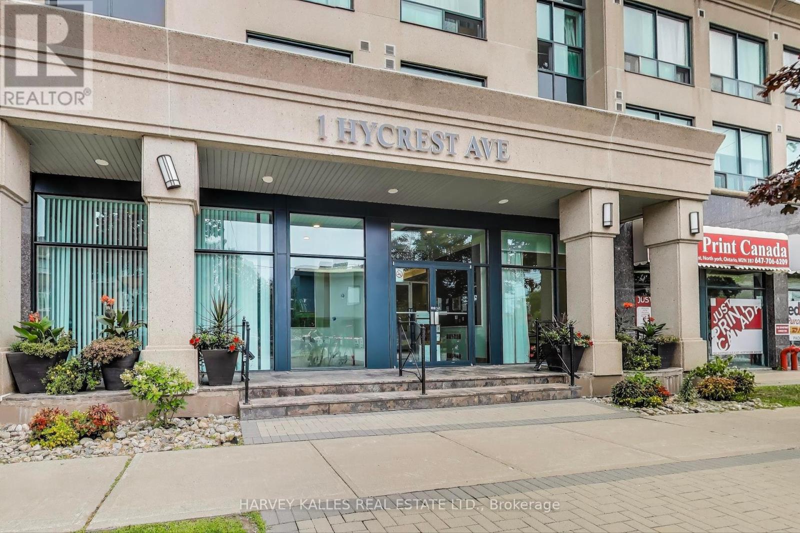 401 - 1 Hycrest Avenue, Toronto (Willowdale East), Ontario  M2N 6V8 - Photo 3 - C12321121