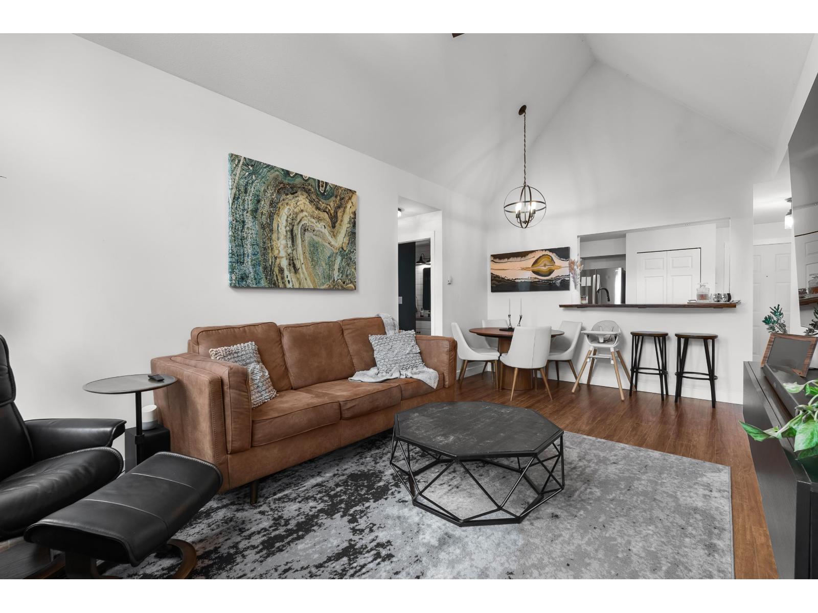 302 32638 7 Avenue, Mission, British Columbia  V2V 7P4 - Photo 5 - R3061309