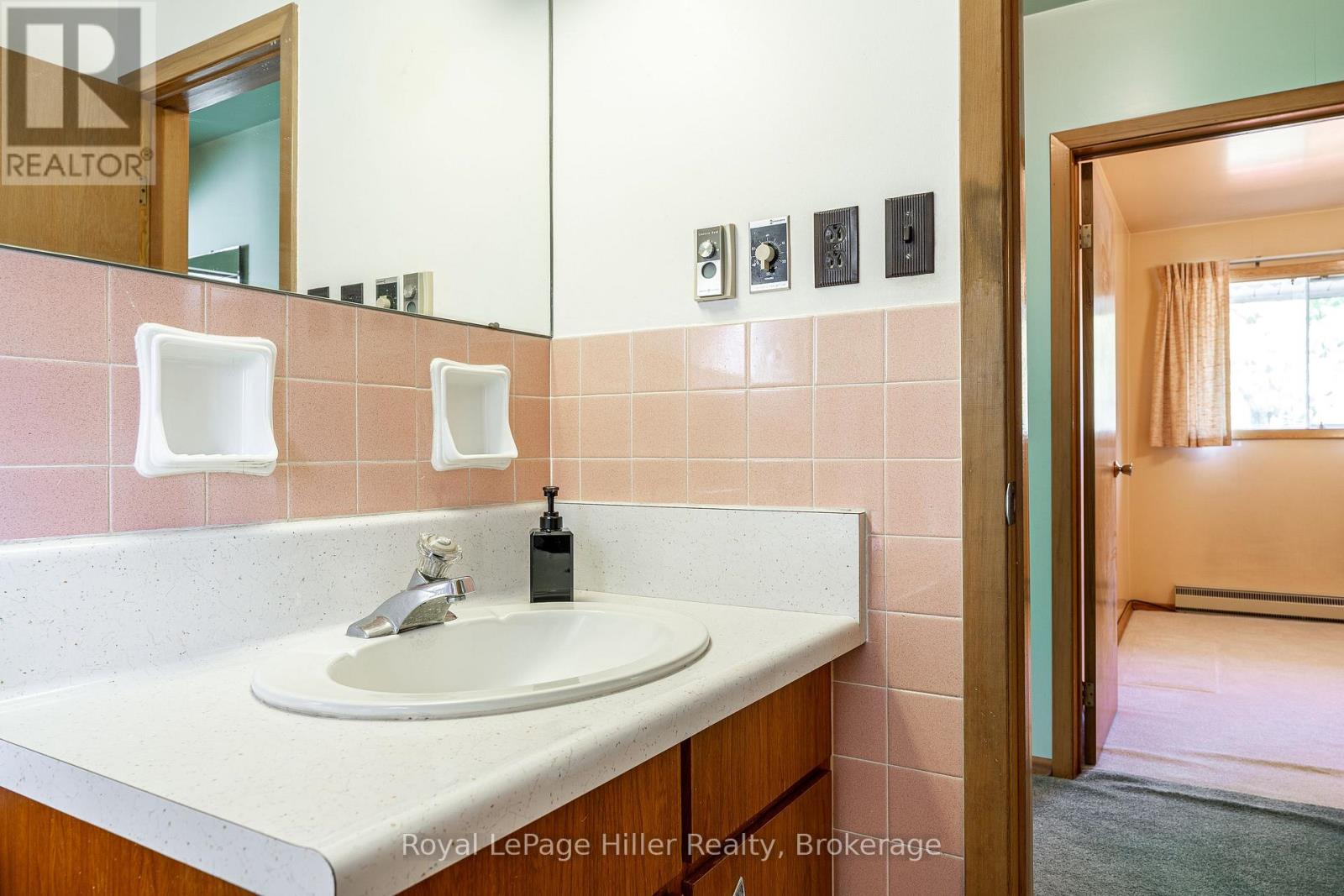 213 Home Street, Stratford, Ontario  N5A 2A4 - Photo 17 - X12480499