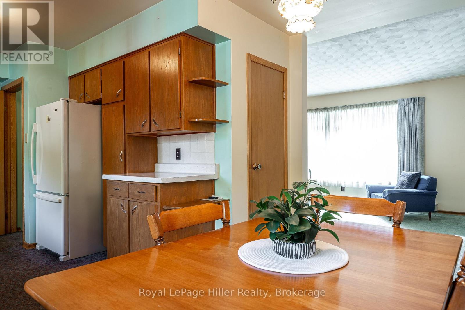 213 Home Street, Stratford, Ontario  N5A 2A4 - Photo 22 - X12480499