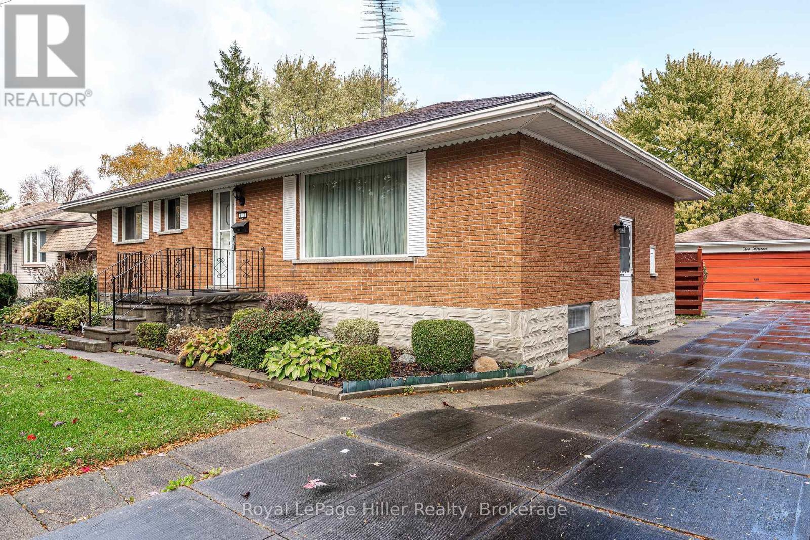 213 Home Street, Stratford, Ontario  N5A 2A4 - Photo 37 - X12480499