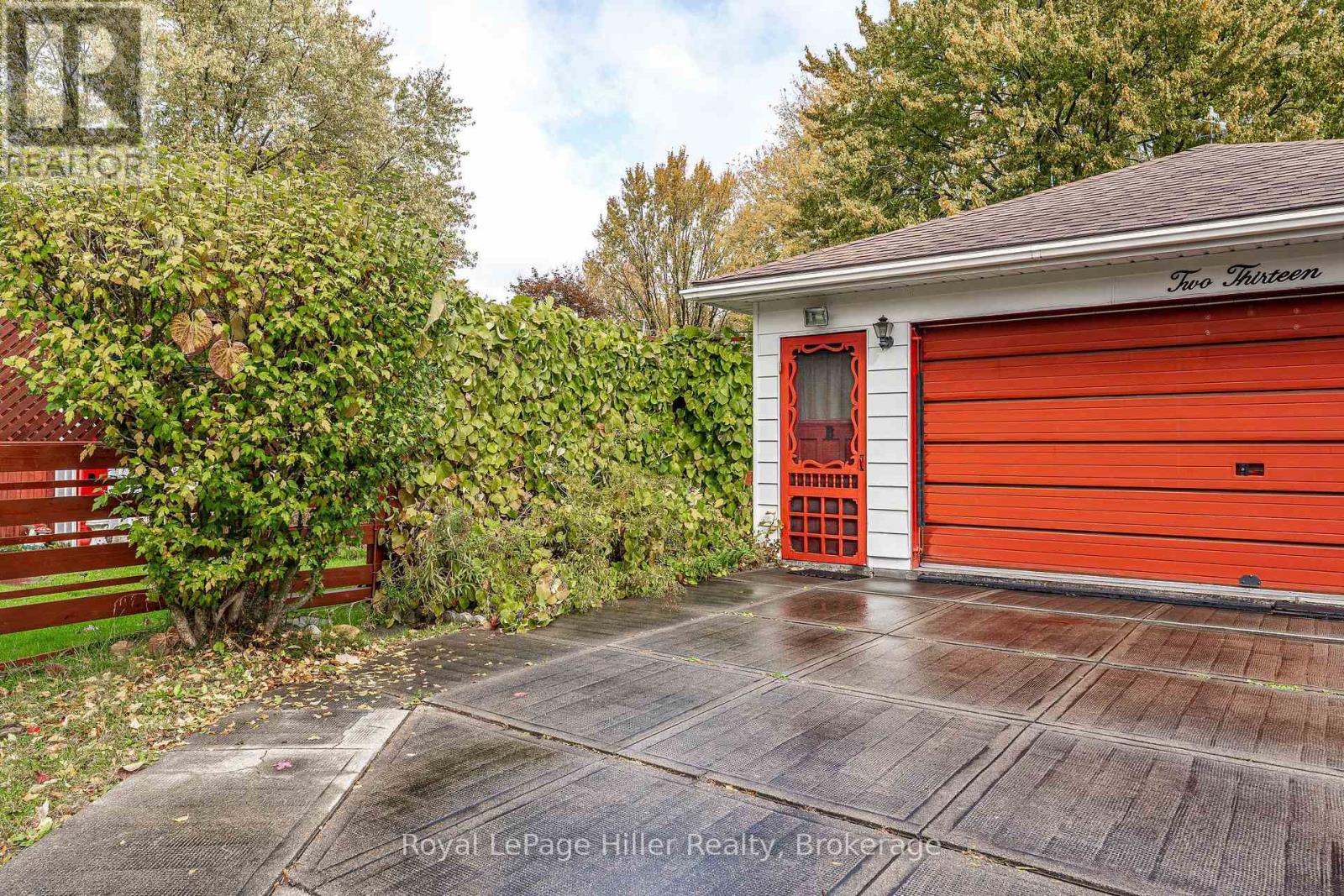 213 Home Street, Stratford, Ontario  N5A 2A4 - Photo 40 - X12480499
