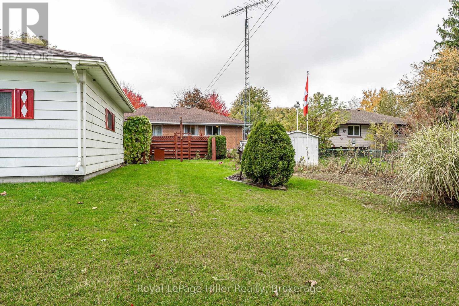 213 Home Street, Stratford, Ontario  N5A 2A4 - Photo 45 - X12480499