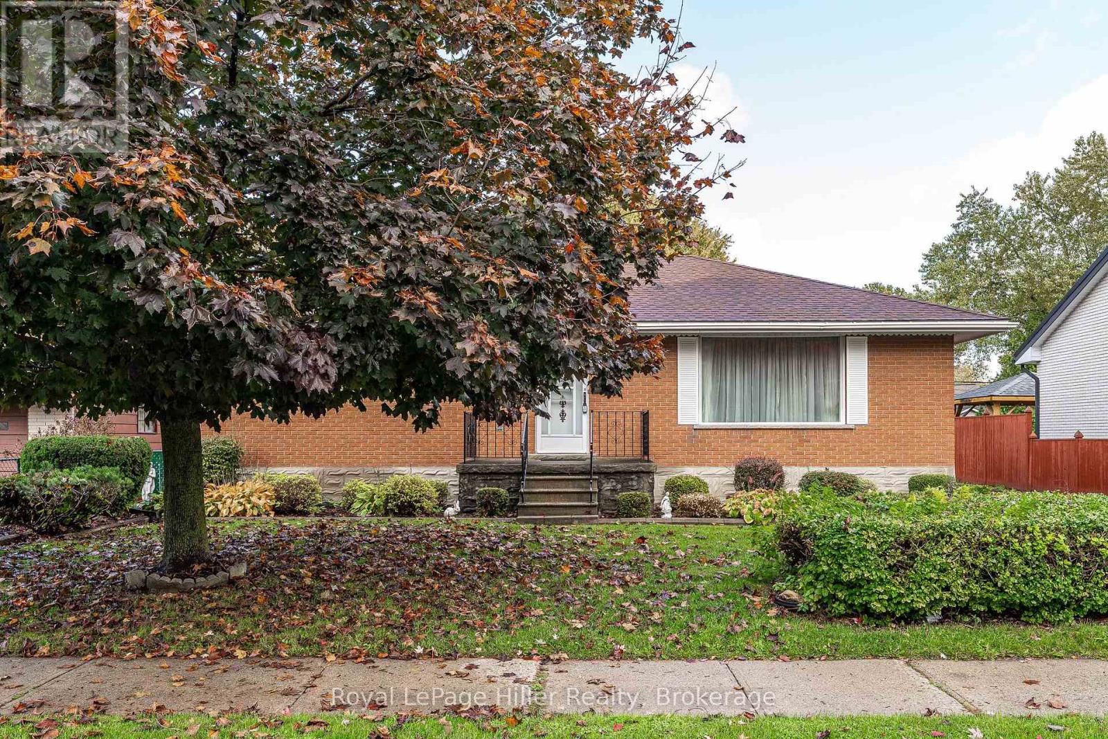 213 Home Street, Stratford, Ontario  N5A 2A4 - Photo 47 - X12480499