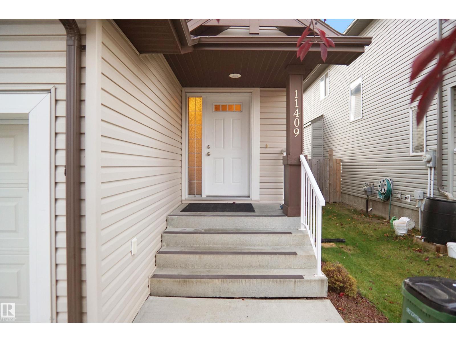 11409 13 Av Sw, Edmonton, Alberta  T6W 0G8 - Photo 4 - E4463356