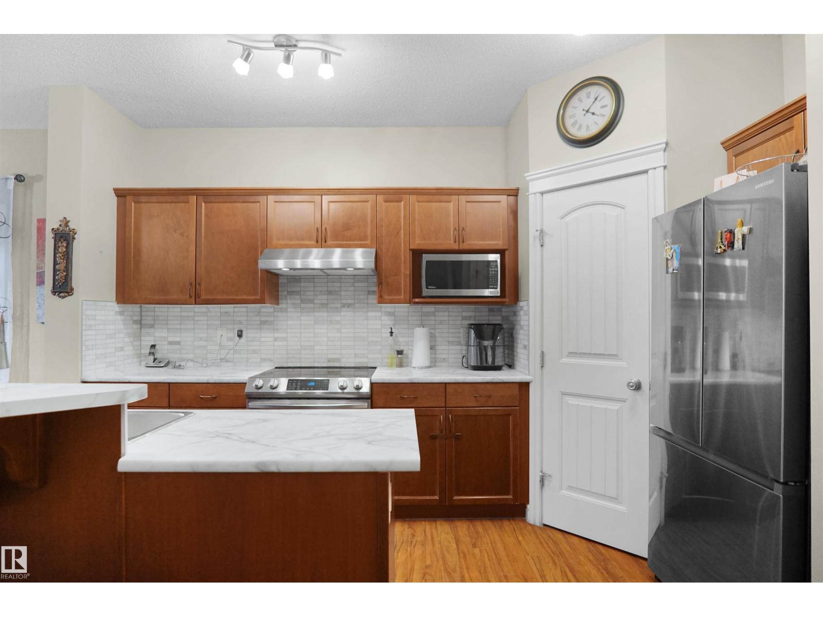 11409 13 Av Sw, Edmonton, Alberta  T6W 0G8 - Photo 9 - E4463356