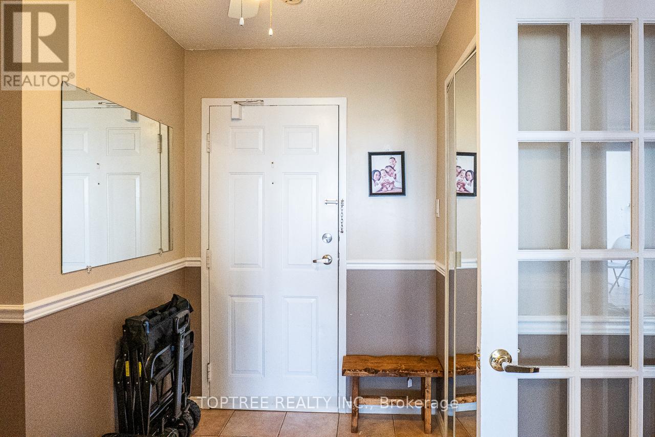 610 - 1600 Adelaide Street N, London North, Ontario  N5X 3H6 - Photo 2 - X12480573