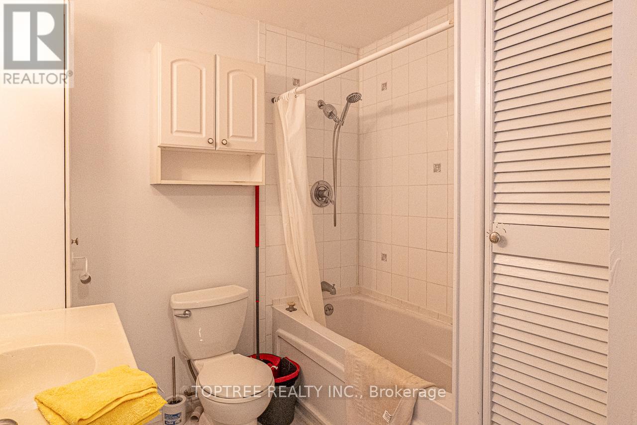 610 - 1600 Adelaide Street N, London North, Ontario  N5X 3H6 - Photo 28 - X12480573