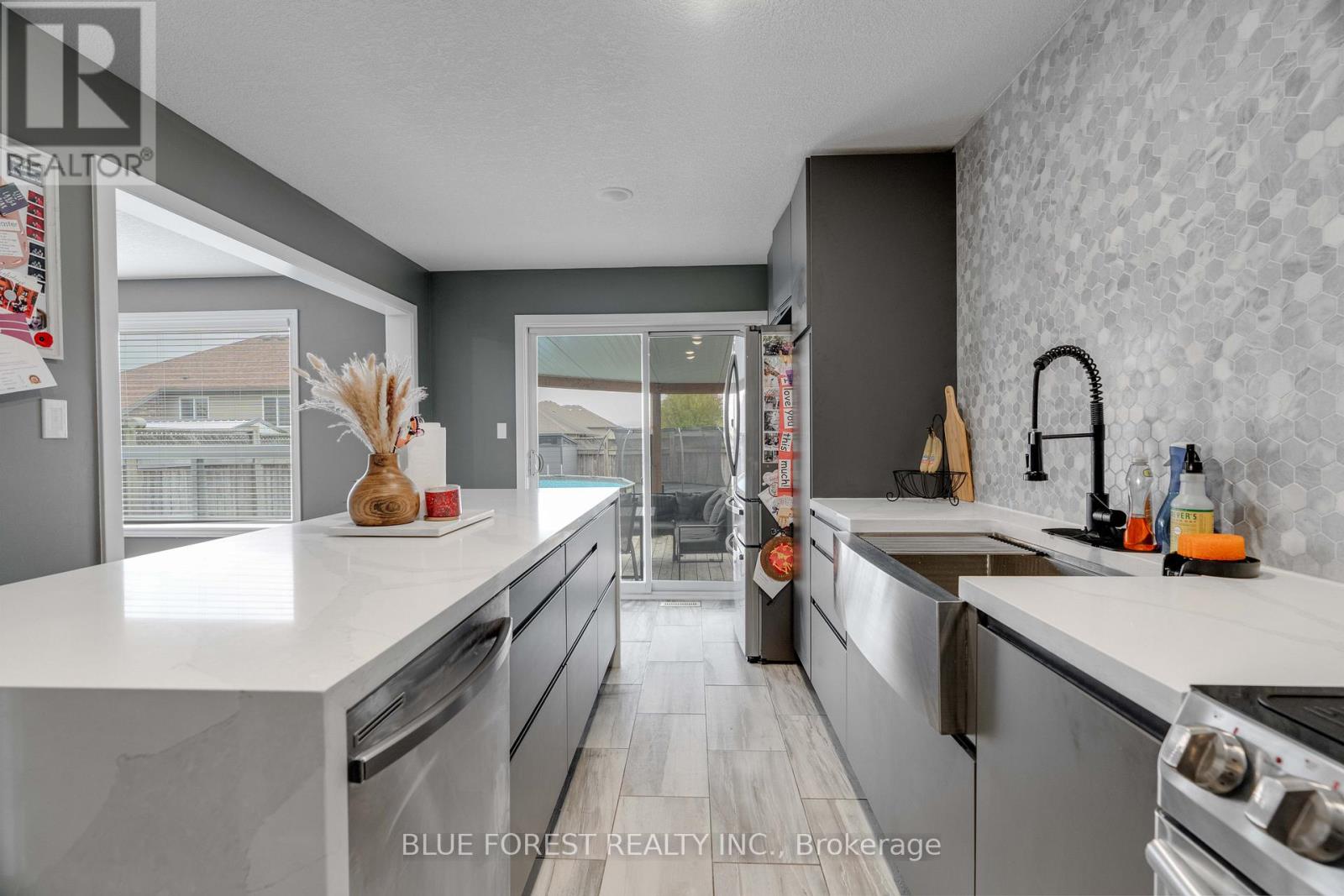 24 Peach Tree Boulevard, St. Thomas, Ontario  N5R 0B3 - Photo 10 - X12480595