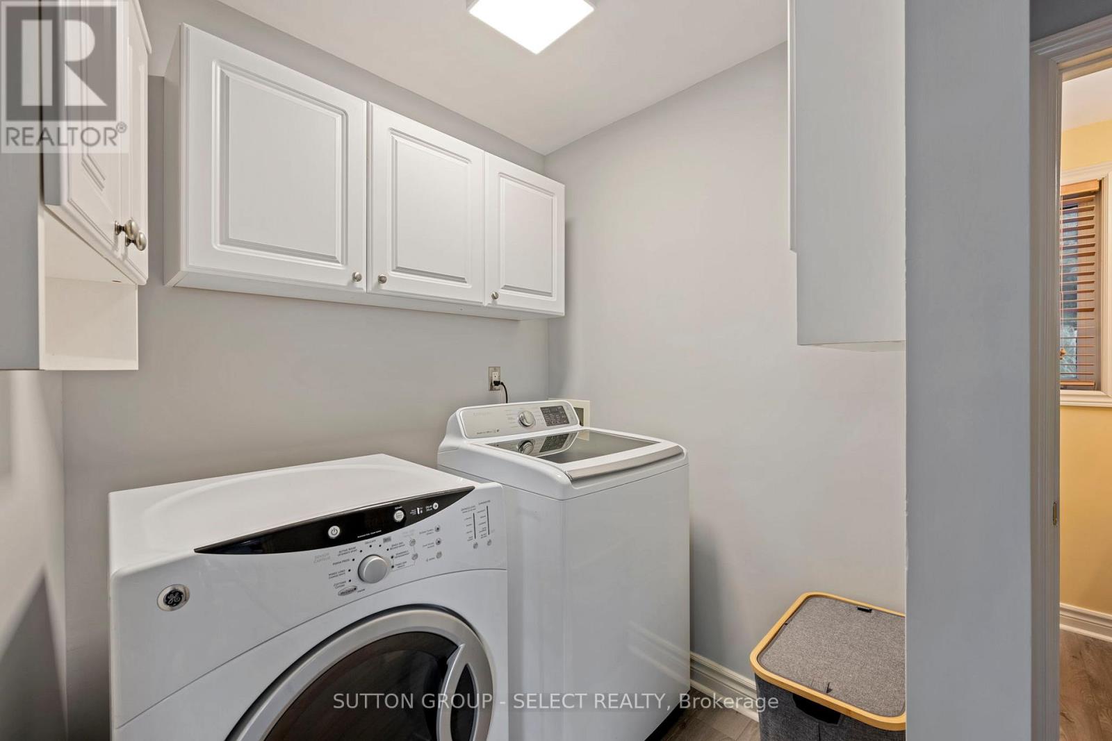 5284 Cliff Road, Lambton Shores, Ontario  N0N 1J7 - Photo 21 - X12480601