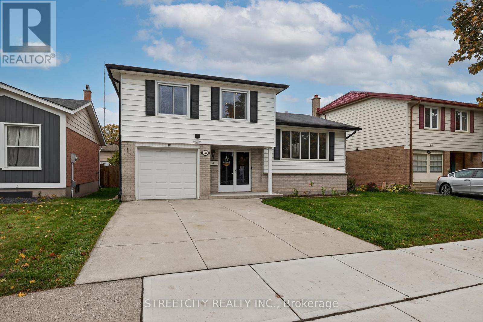 129 Highview Avenue E, London South, Ontario  N6C 5G4 - Photo 49 - X12480616