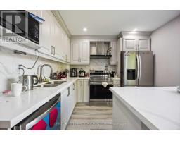 47 WOOLENSCOTE CIRCLE, Toronto, Ontario