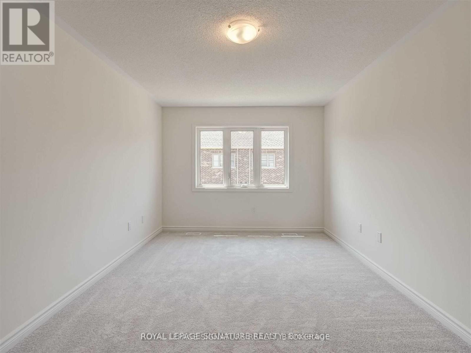 1183 Restivo Lane, Milton (Fo Ford), Ontario  L9T 2X5 - Photo 8 - W12326178