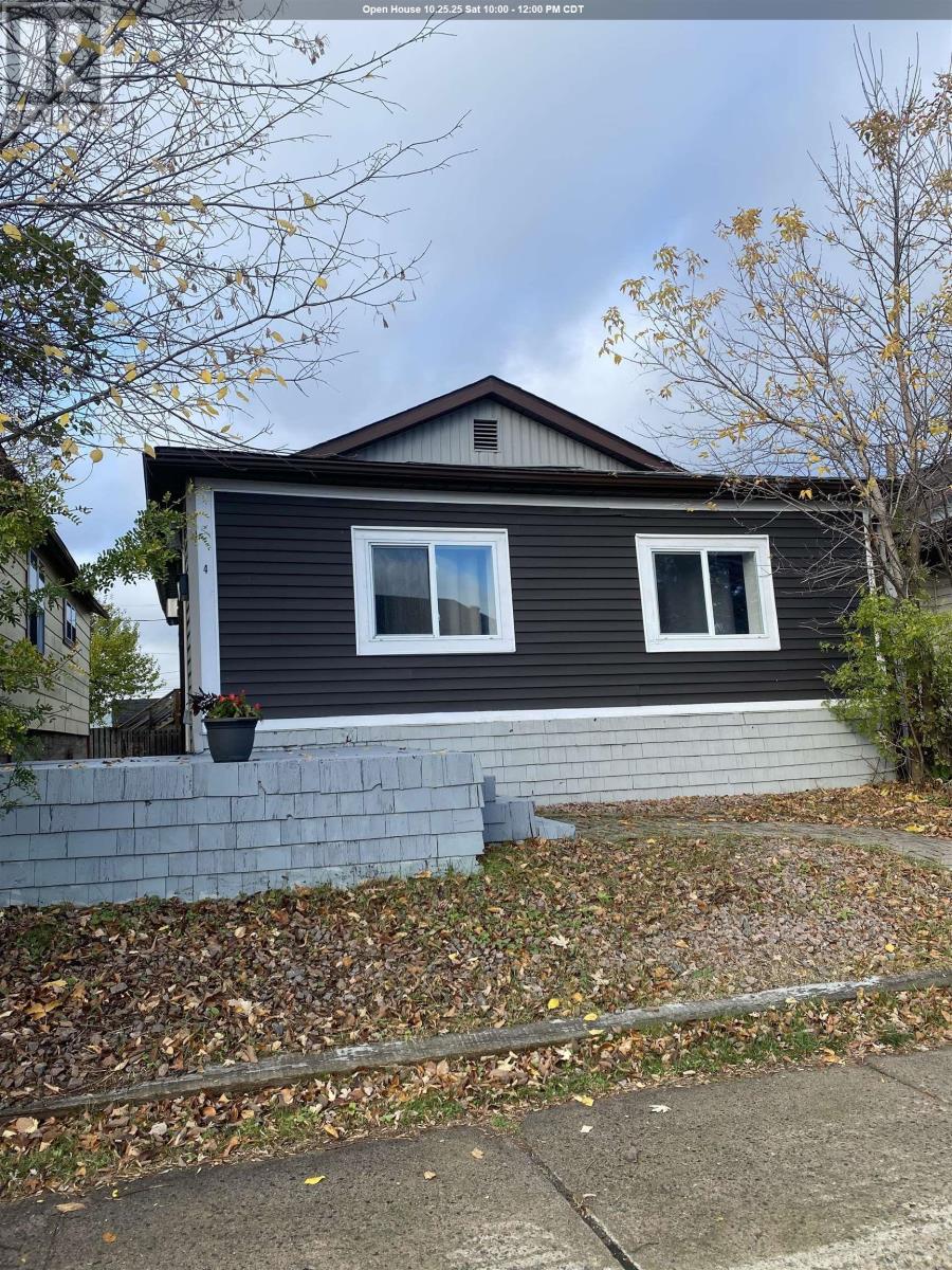 4 Sixth AVE S, Kenora, Ontario