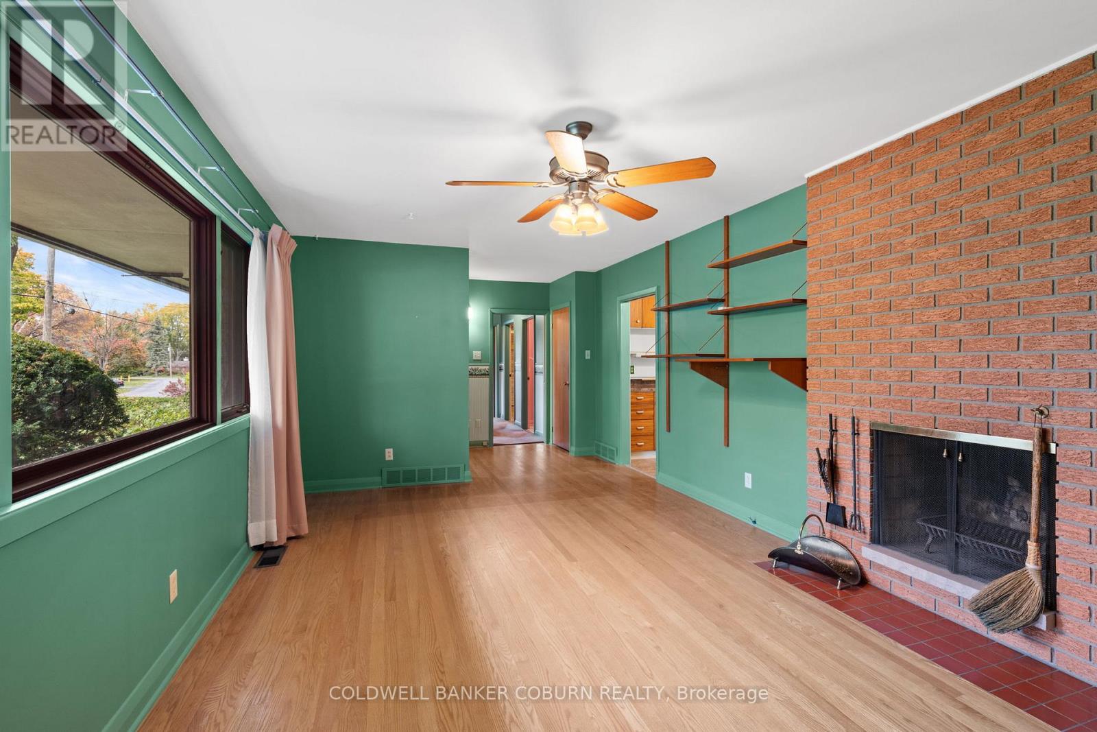 53 Eisenhower Crescent, Ottawa, Ontario  K2J 3Z8 - Photo 11 - X12480542
