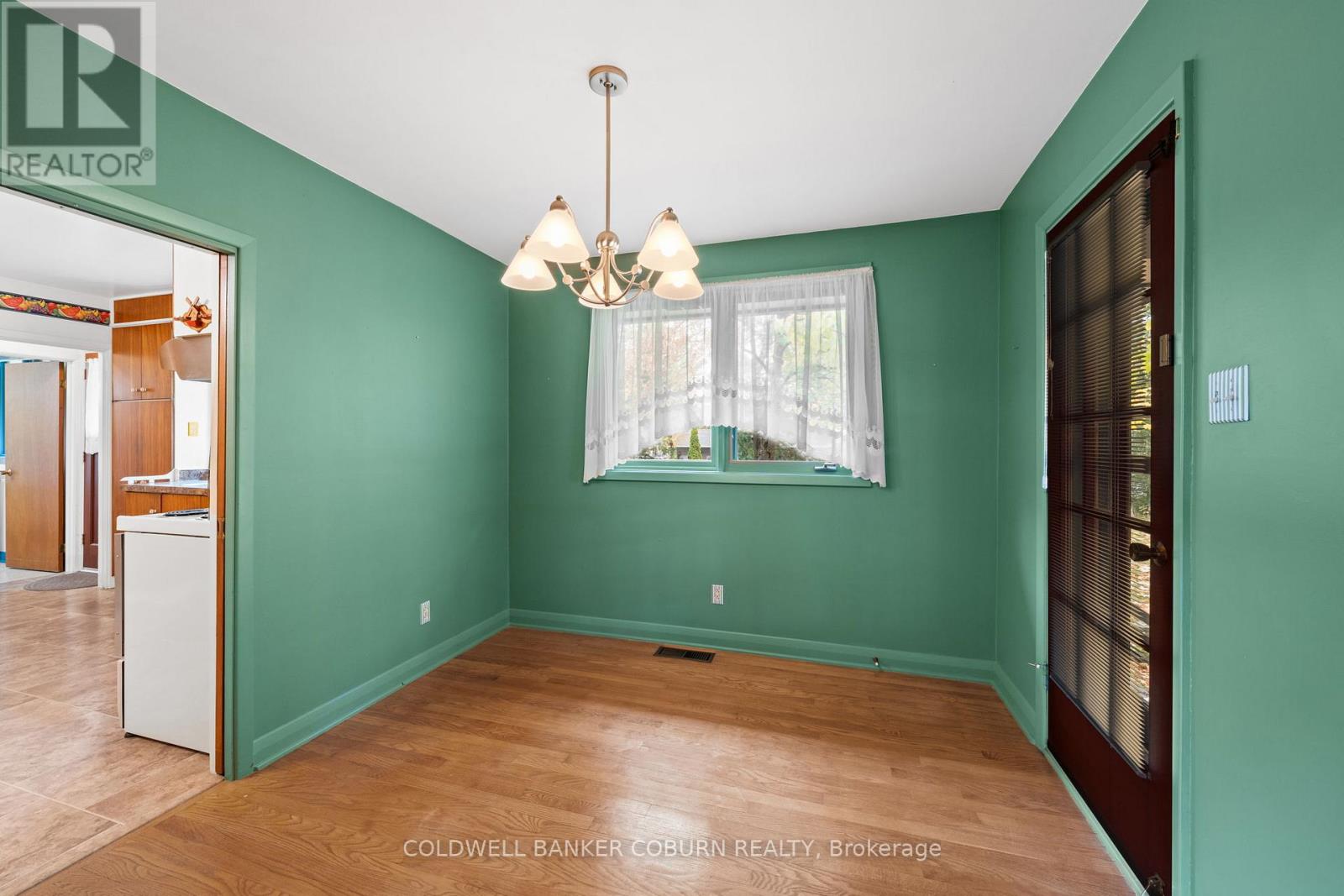 53 Eisenhower Crescent, Ottawa, Ontario  K2J 3Z8 - Photo 12 - X12480542