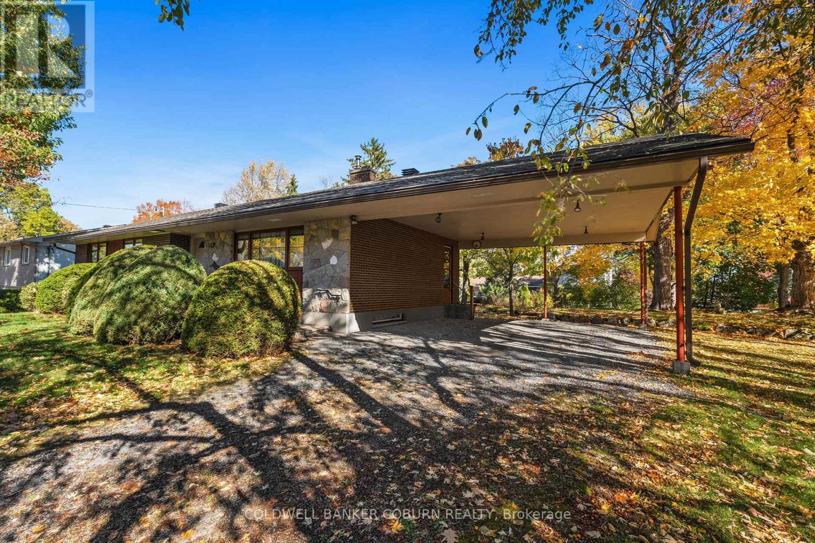 53 Eisenhower Crescent, Ottawa, Ontario  K2J 3Z8 - Photo 5 - X12480542