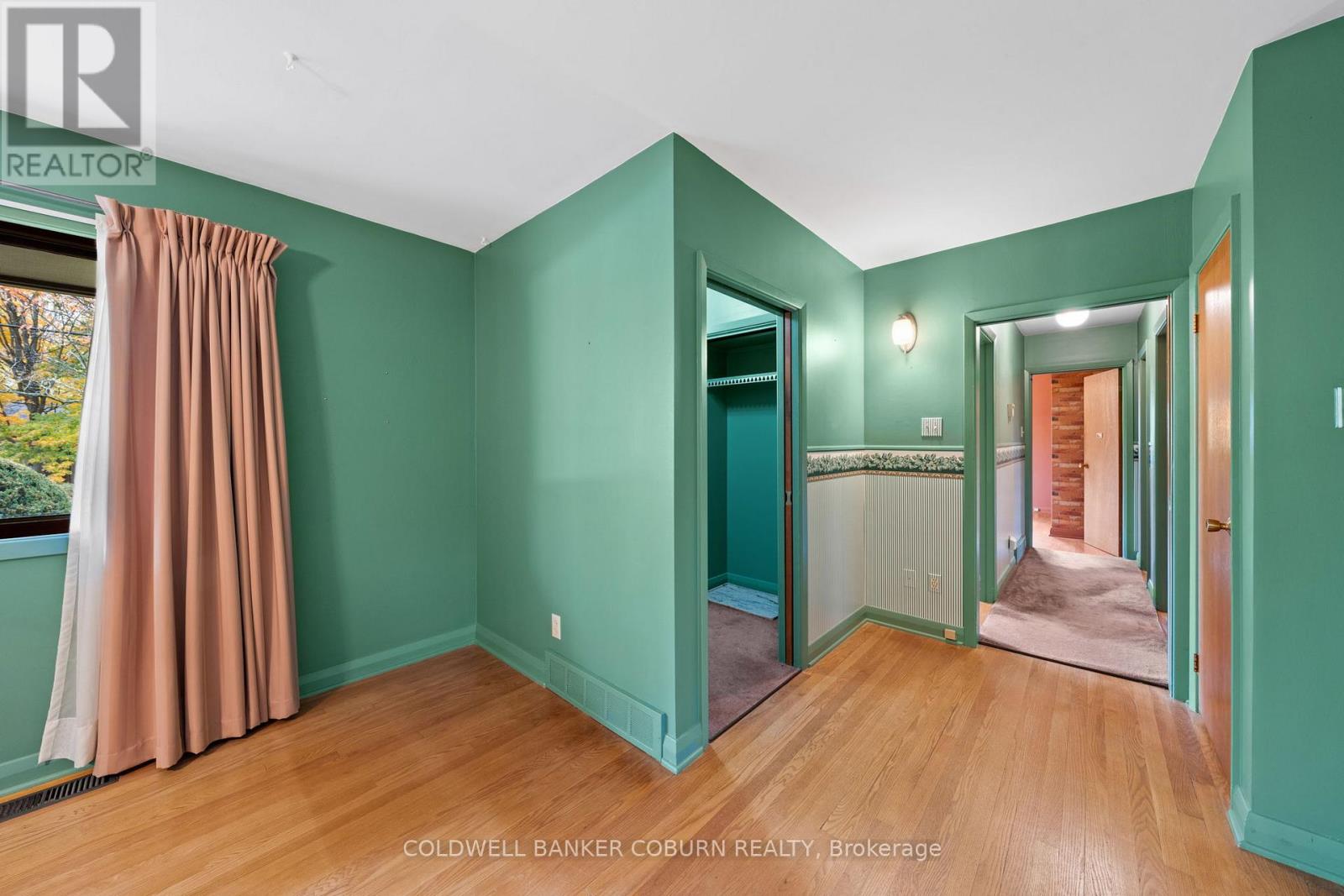 53 Eisenhower Crescent, Ottawa, Ontario  K2J 3Z8 - Photo 7 - X12480542