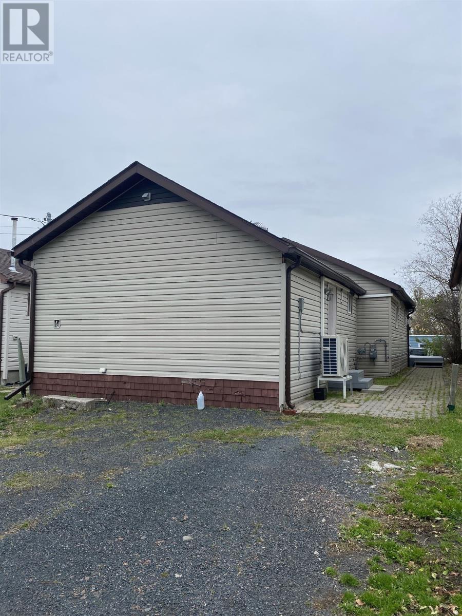 4 Sixth Ave S, Kenora, Ontario  P9N 2B5 - Photo 4 - TB253267