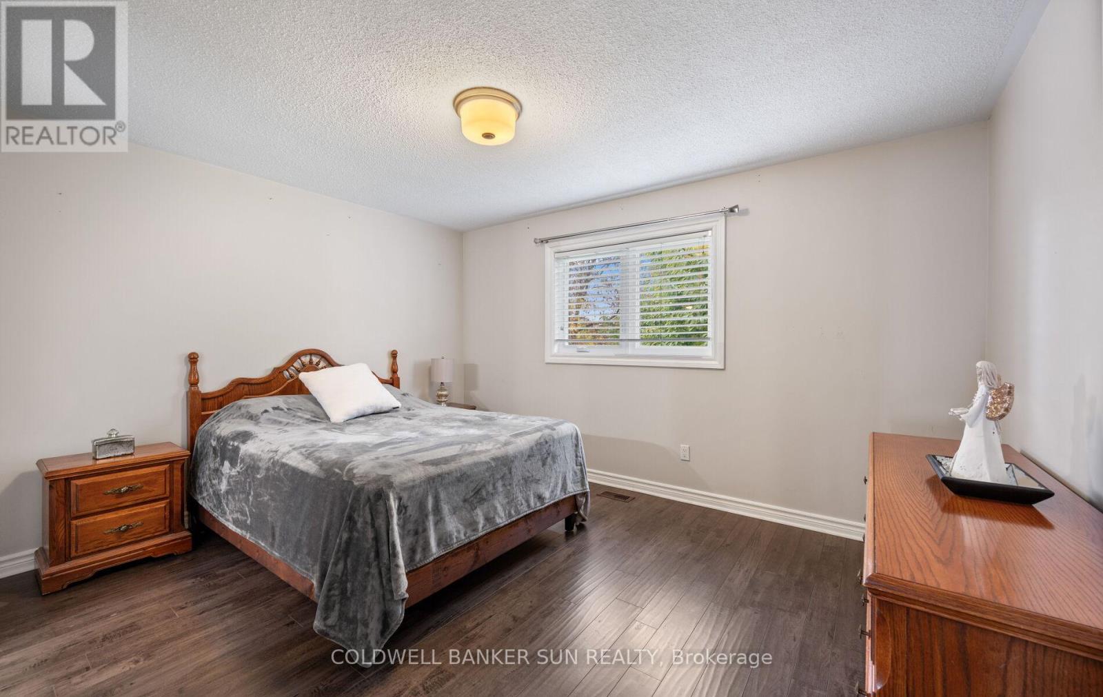 10 Corsham Place, Caledon (Bolton East), Ontario  L7E 1L3 - Photo 28 - W12480125