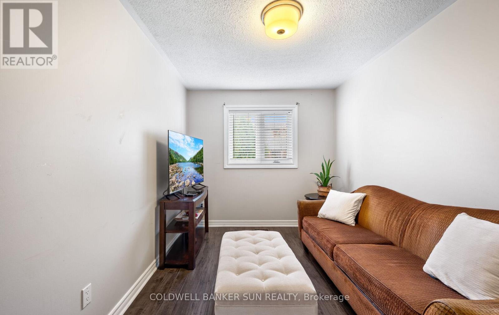 10 Corsham Place, Caledon (Bolton East), Ontario  L7E 1L3 - Photo 31 - W12480125