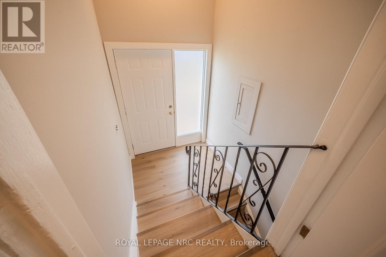 42 Fawell Avenue, St. Catharines, Ontario  L2S 2V6 - Photo 13 - X12480526