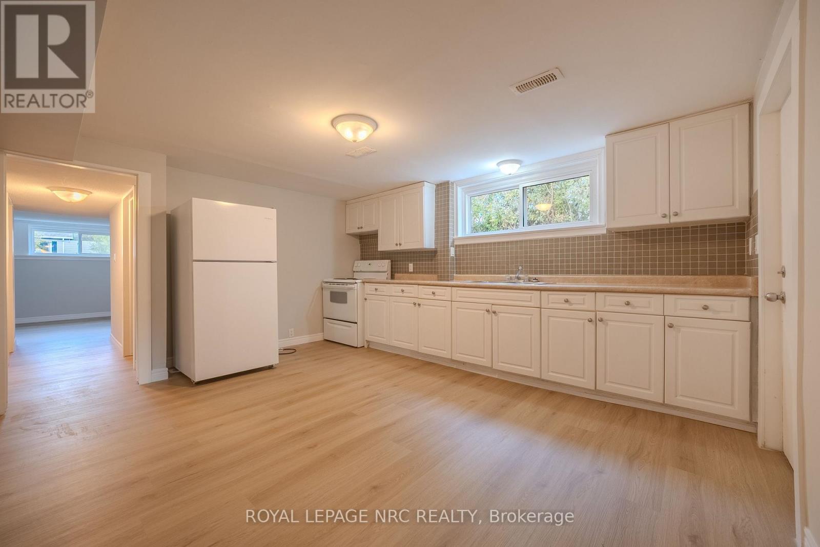 42 Fawell Avenue, St. Catharines, Ontario  L2S 2V6 - Photo 17 - X12480526