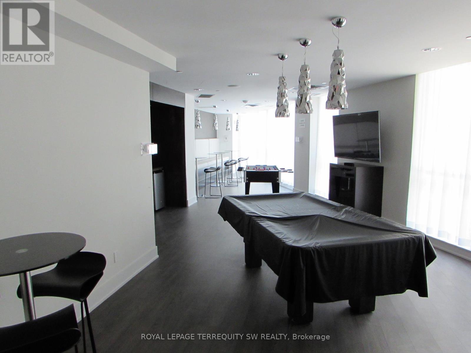 208 - 50 Bruyeres Mews, Toronto, Ontario  M5V 0H8 - Photo 29 - C12480430