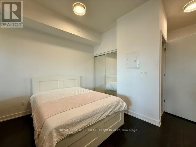 208 - 50 Bruyeres Mews, Toronto, Ontario  M5V 0H8 - Photo 6 - C12480430