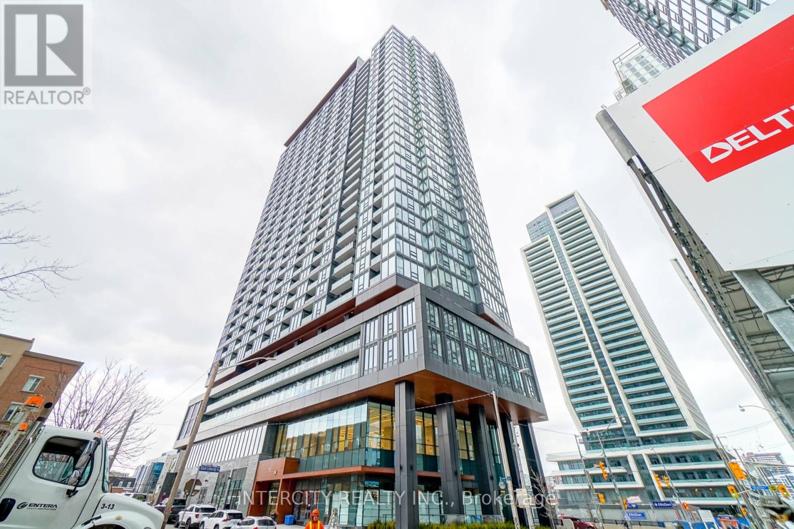 2709 - 19 WESTERN BATTERY ROAD, Toronto, Ontario