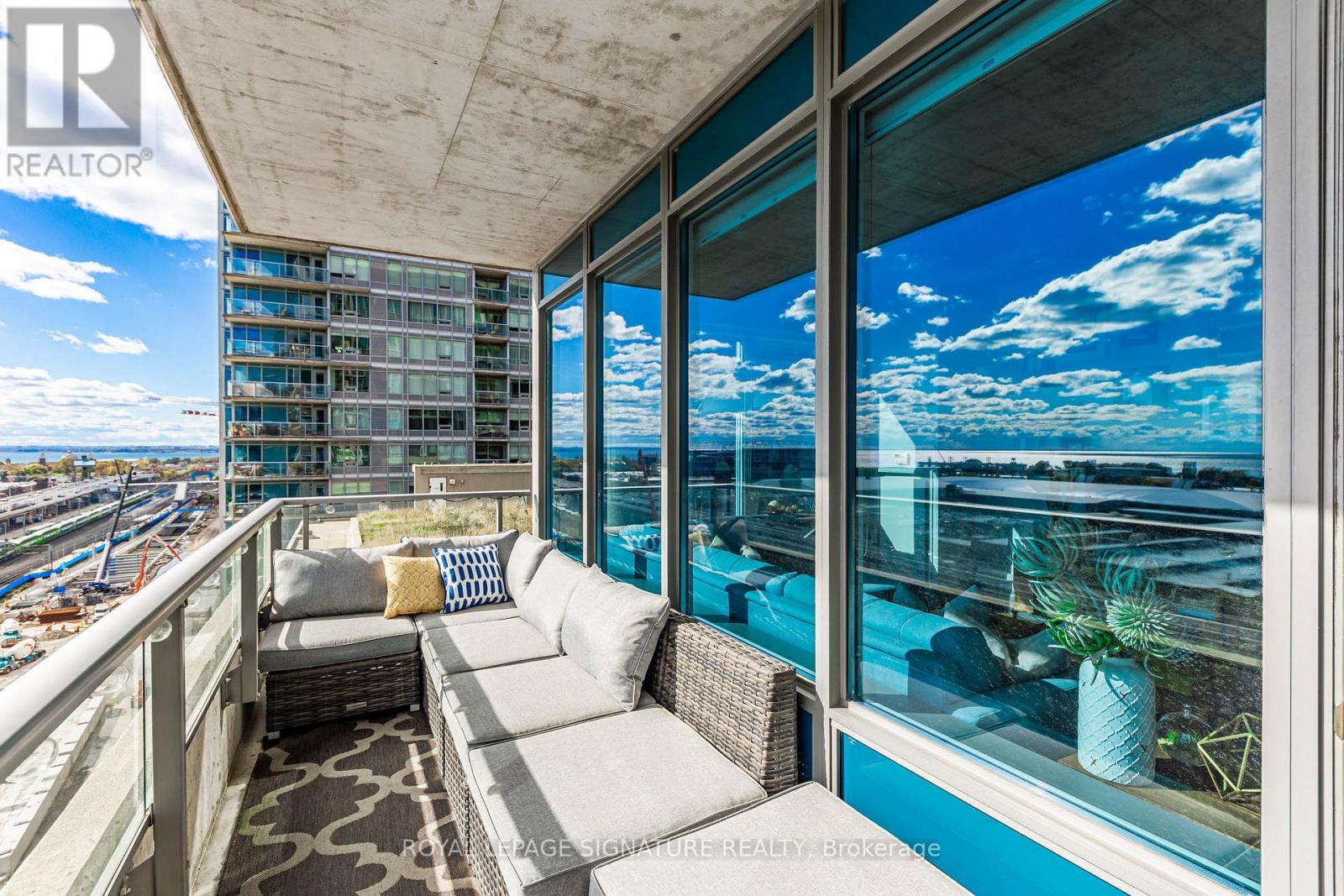 #1209 - 55 East Liberty Street, Toronto, Ontario  M6K 3P9 - Photo 22 - C12480436