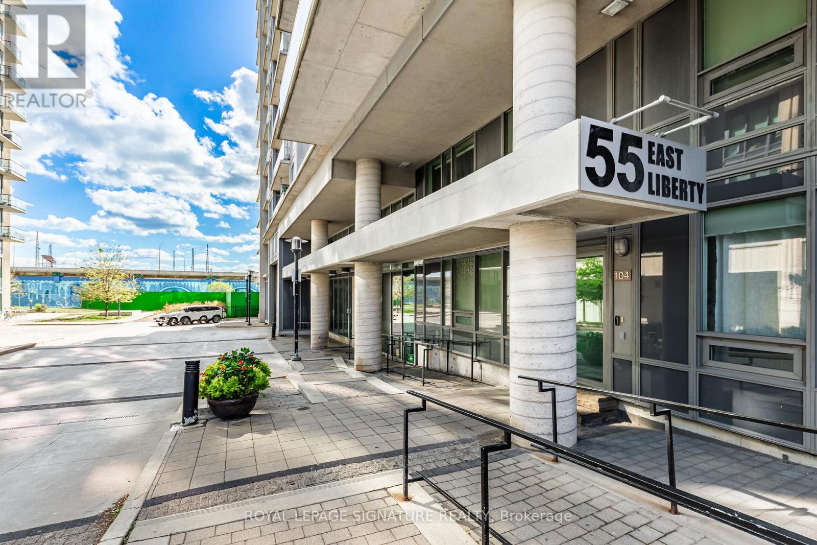 #1209 - 55 East Liberty Street, Toronto, Ontario  M6K 3P9 - Photo 34 - C12480436