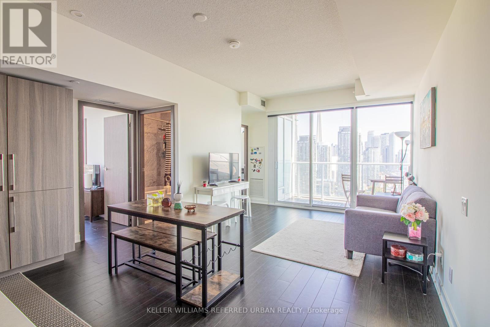 3610 - 17 Bathurst Street, Toronto, Ontario  M5V 0N1 - Photo 3 - C12480461