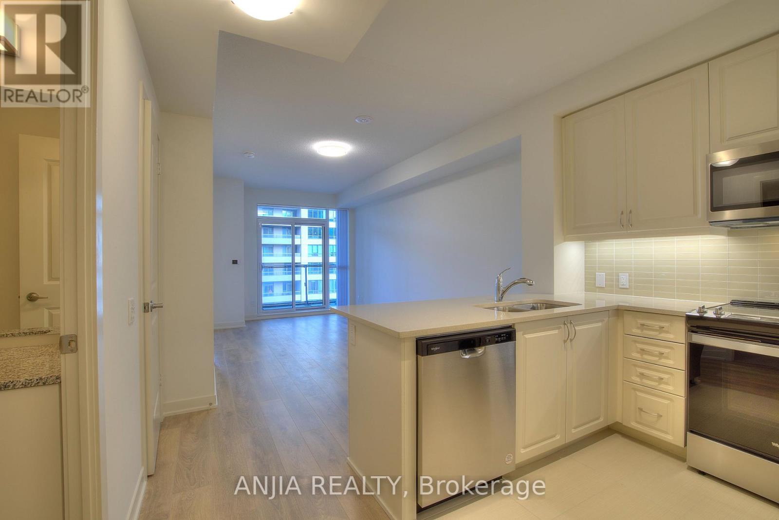 1803 - 4955 Yonge Street, Toronto, Ontario  M2N 0L8 - Photo 15 - C12480462