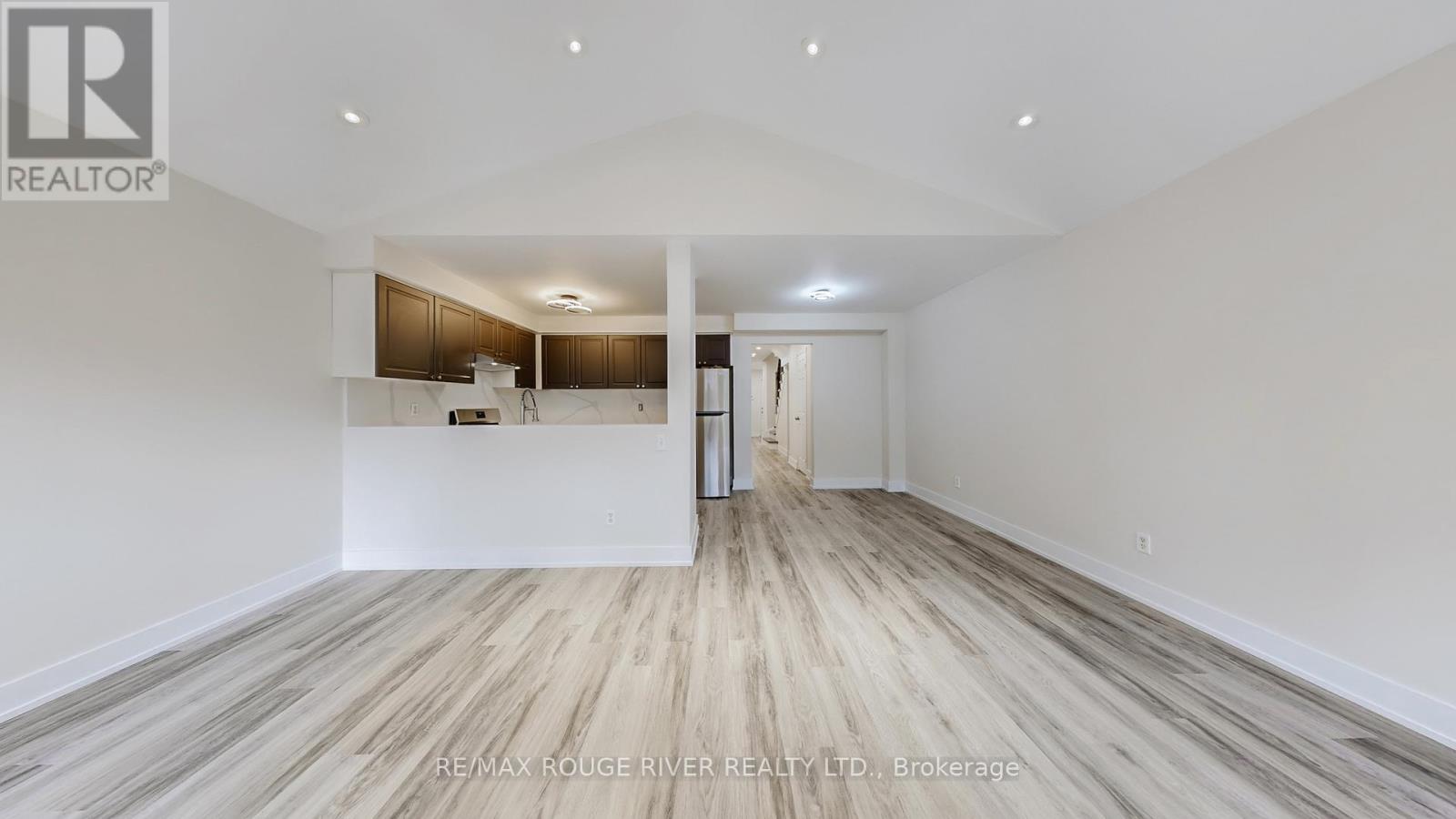 6 Hibbard Drive, Ajax, Ontario  L1Z 1J7 - Photo 13 - E12480473