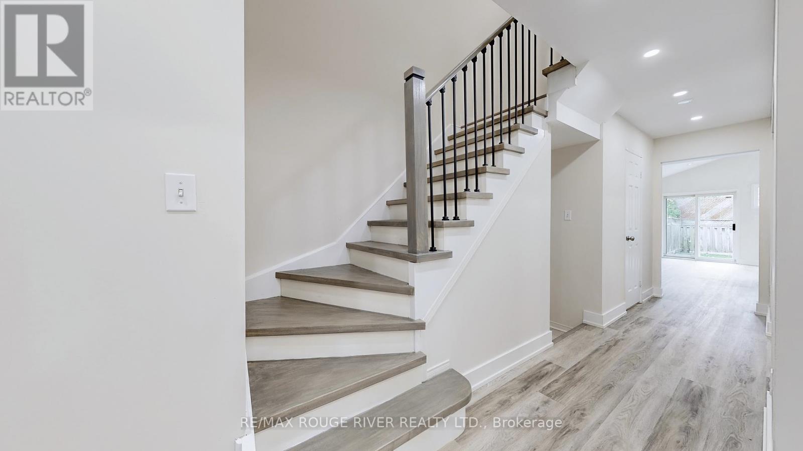 6 Hibbard Drive, Ajax, Ontario  L1Z 1J7 - Photo 22 - E12480473
